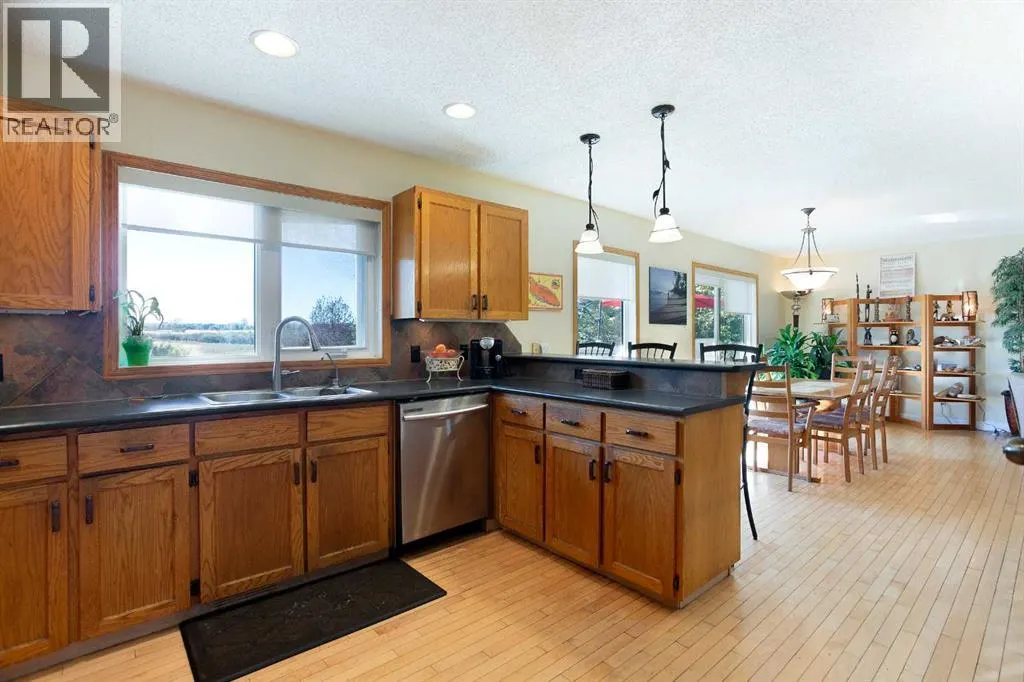 274413 1016 Drive E