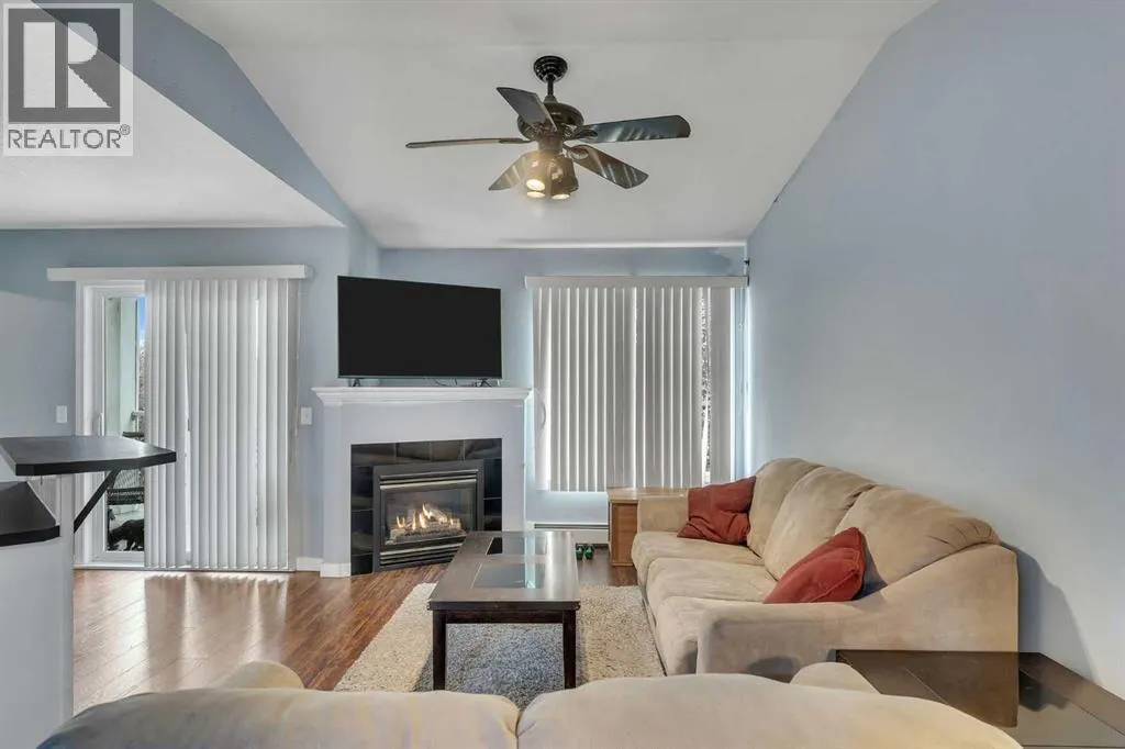 307, 1307 Valleyview Park SE