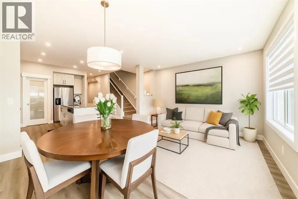 153 Masters Row SE