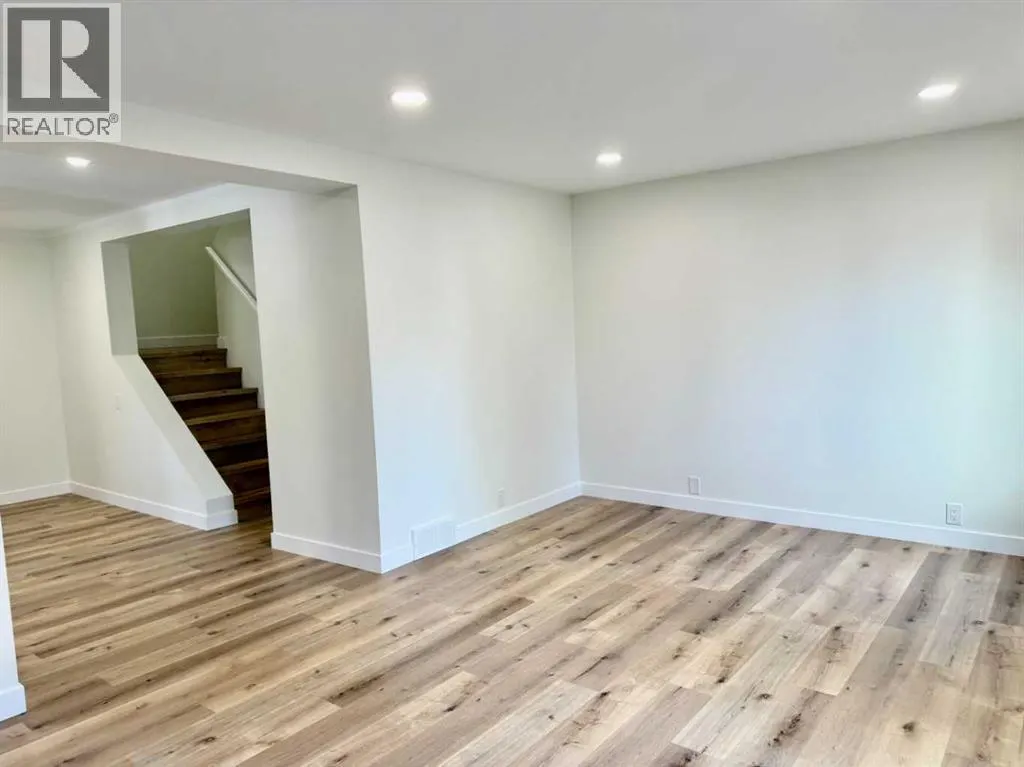 77, 115 Bergen Road NW