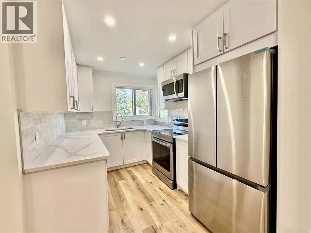 77, 115 Bergen Road NW