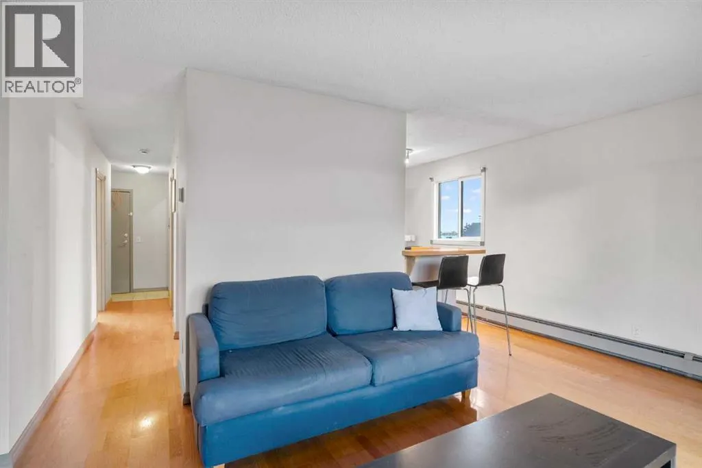 6, 2512 15 Street SW