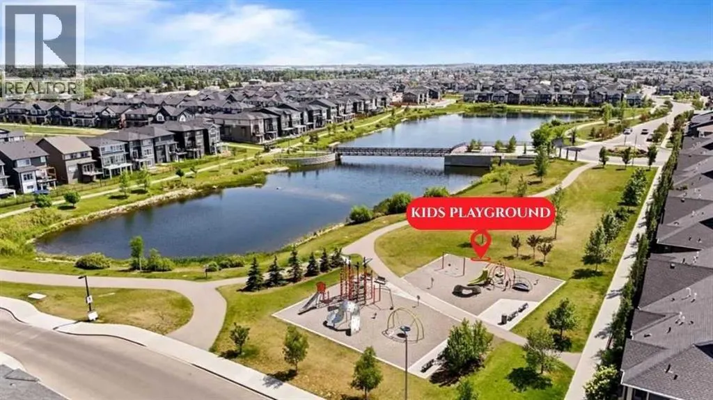 117 Midtown Close SW