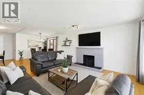 14 Glenhill Crescent