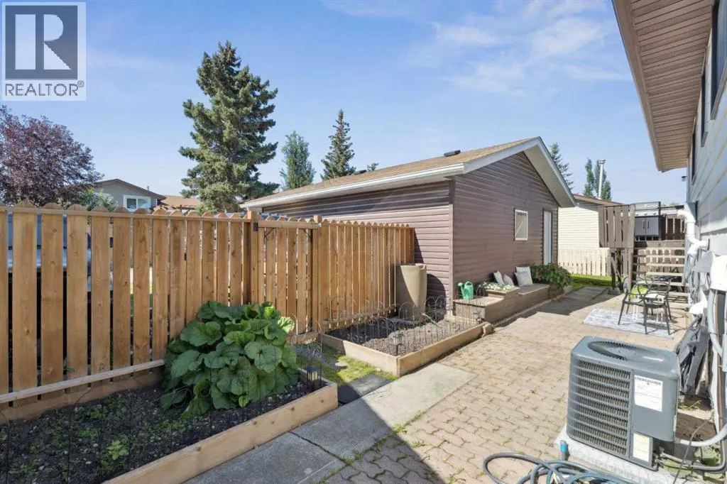 14 Glenhill Crescent