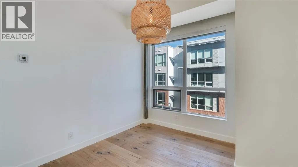 512, 63 Inglewood Park SE