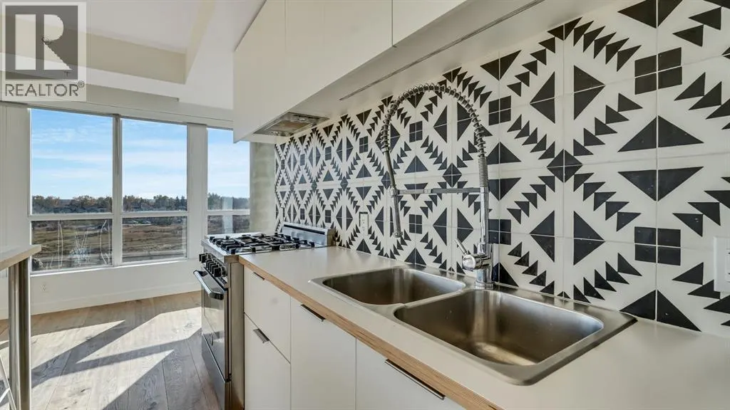 512, 63 Inglewood Park SE