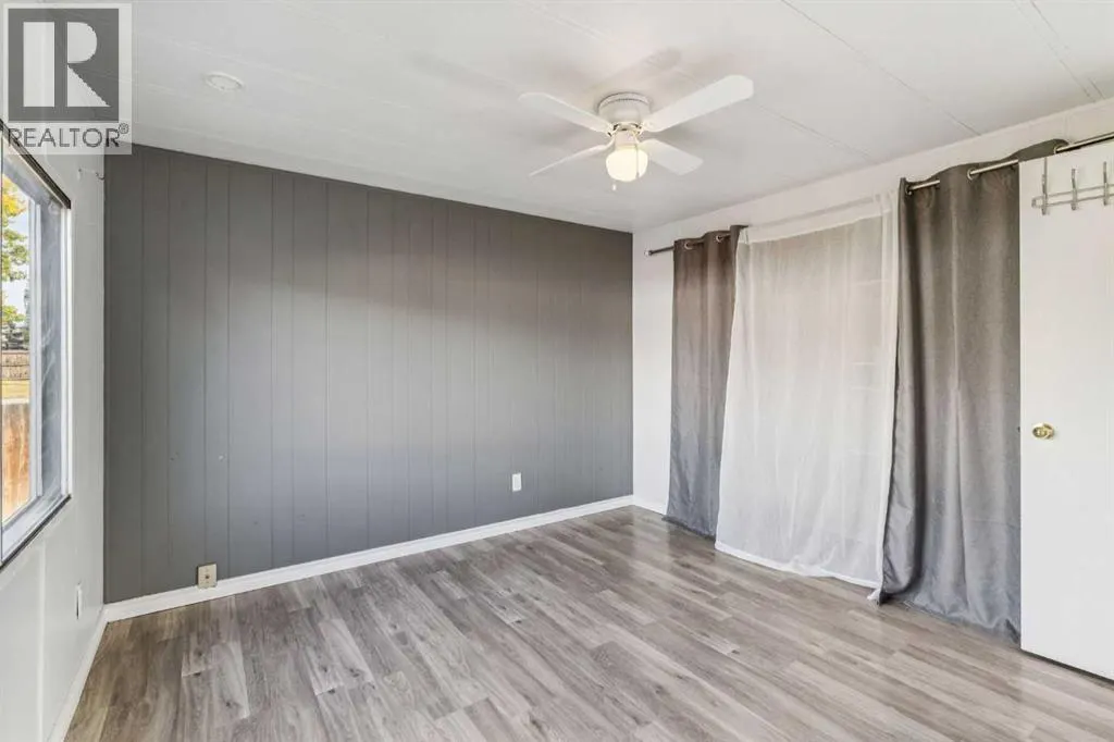 12 Spring Haven Road SE