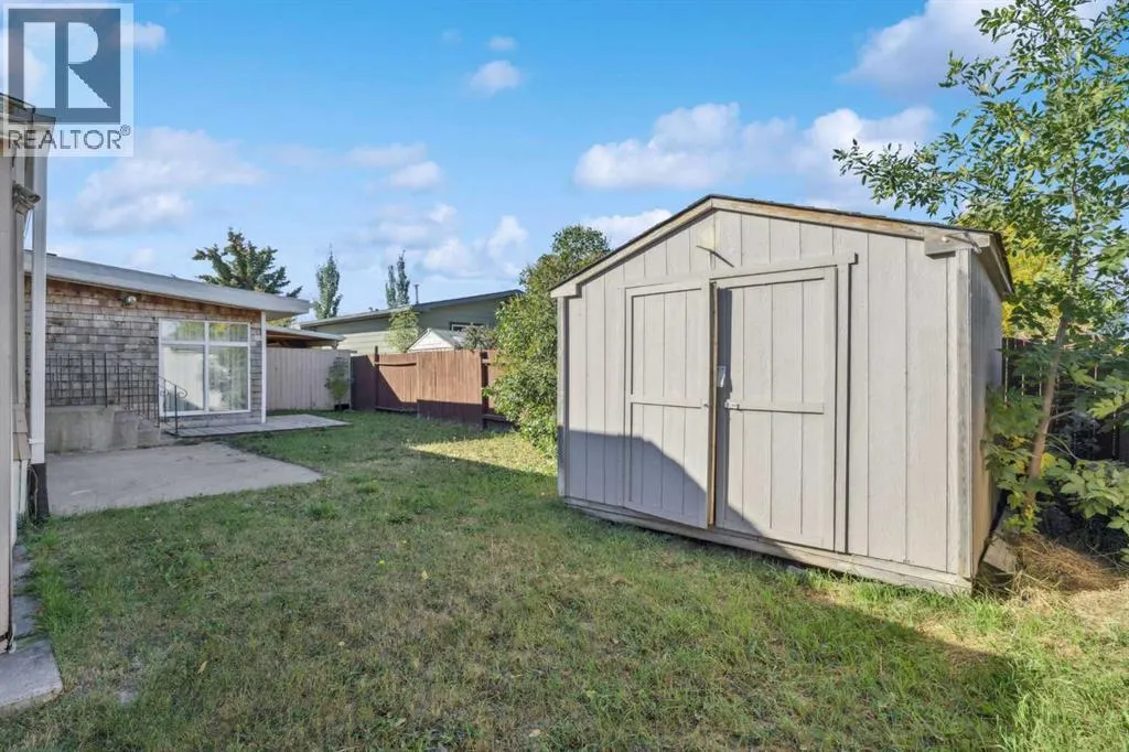 12 Spring Haven Road SE
