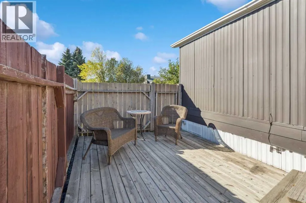 12 Spring Haven Road SE