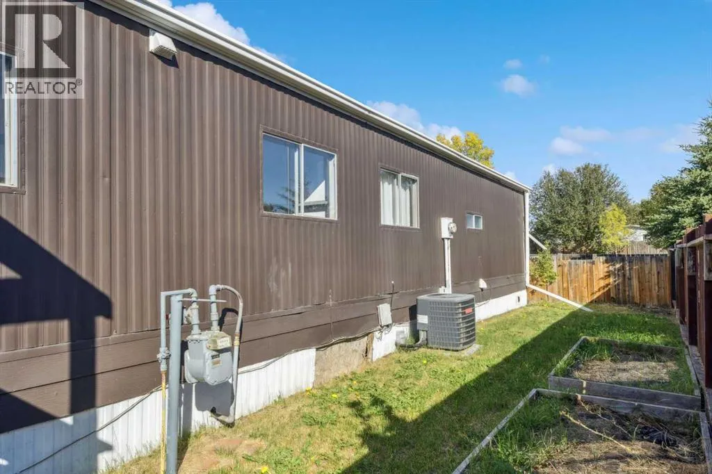 12 Spring Haven Road SE