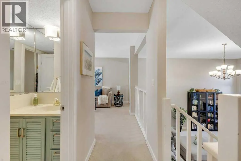 56, 5400 dalhousie Drive NW