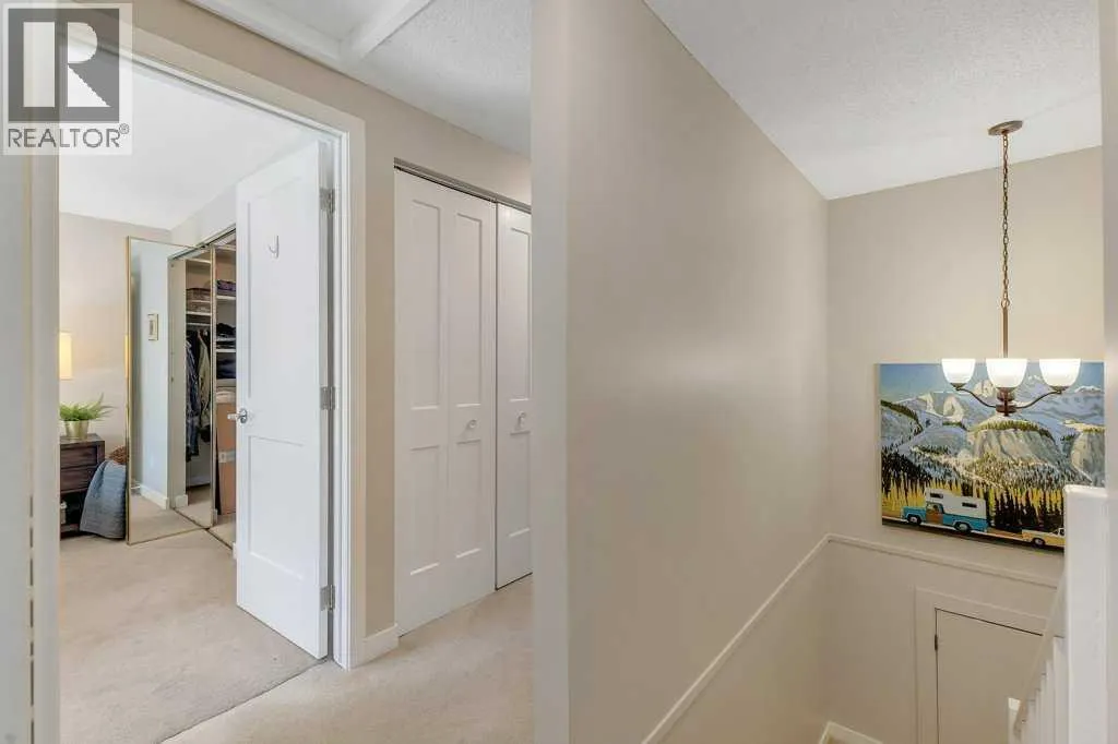 56, 5400 dalhousie Drive NW