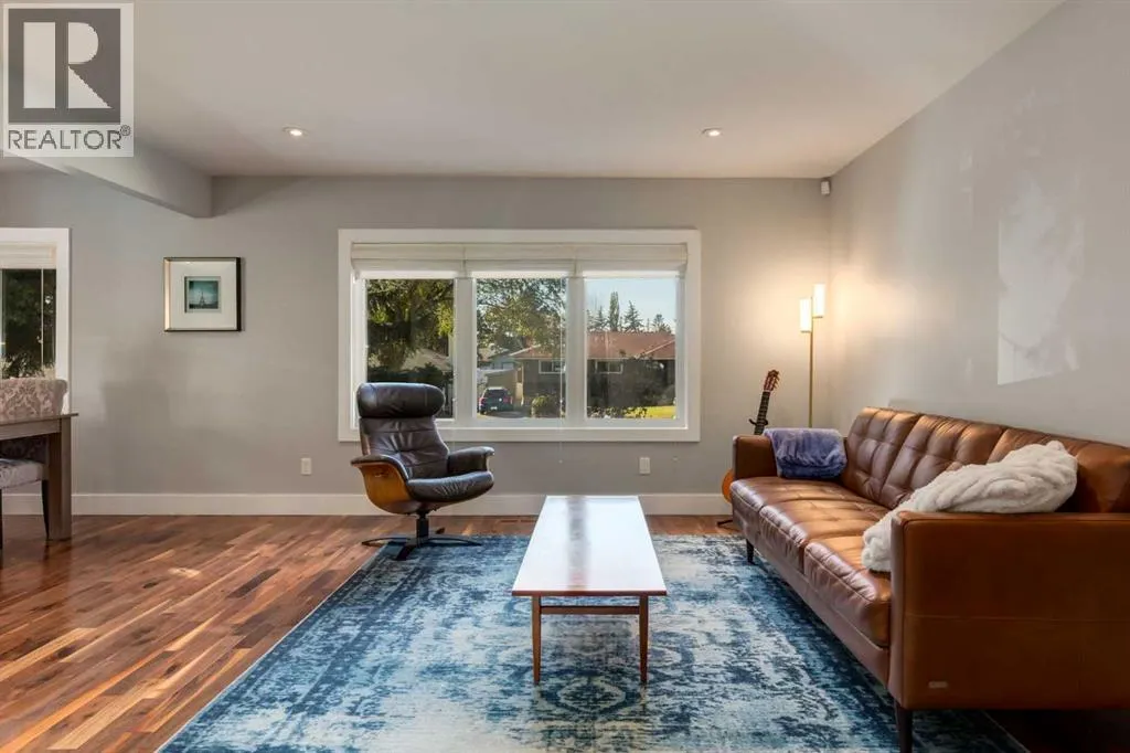 32 Calandar Road NW