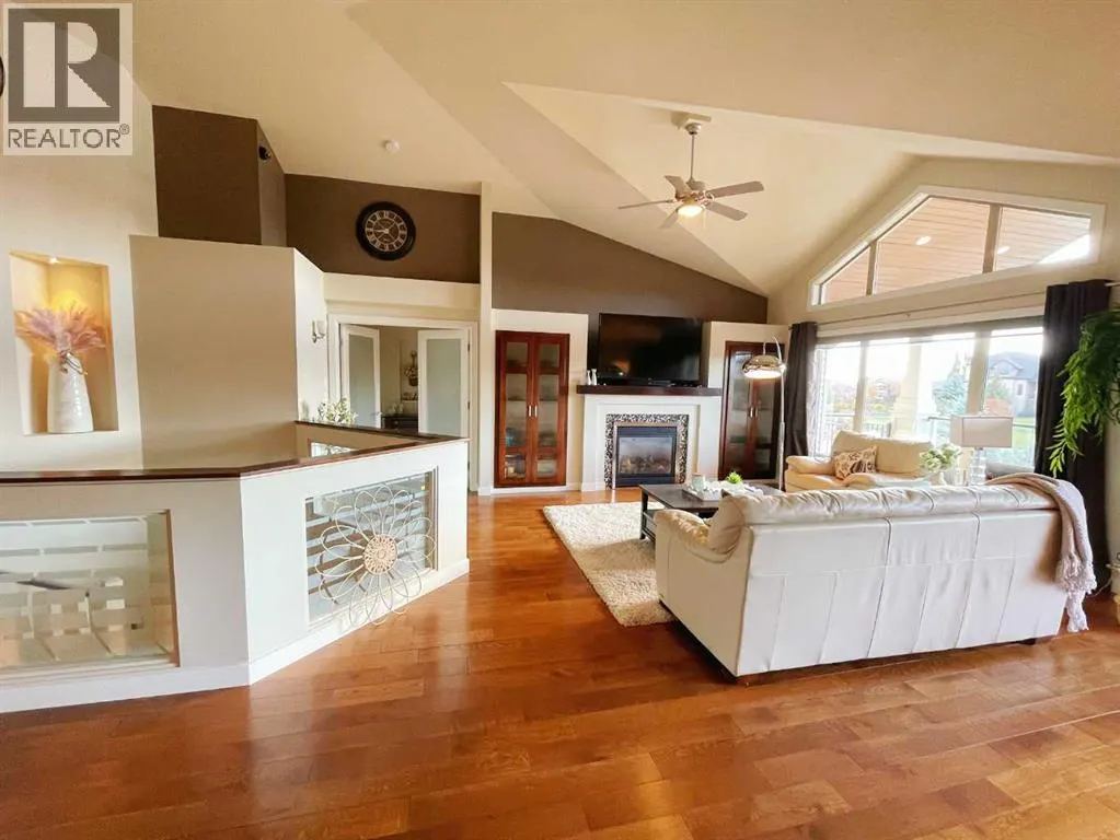534 Canyon Cove W