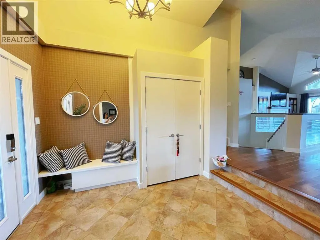 534 Canyon Cove W