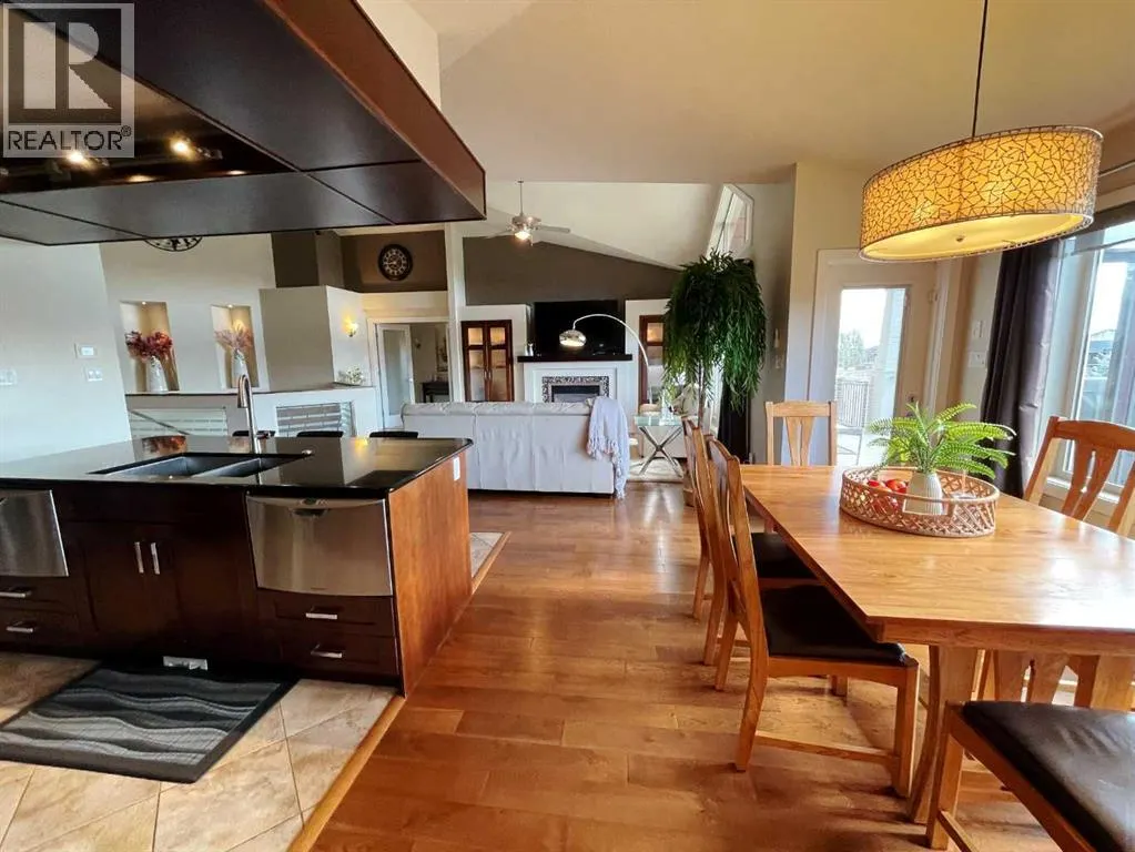 534 Canyon Cove W