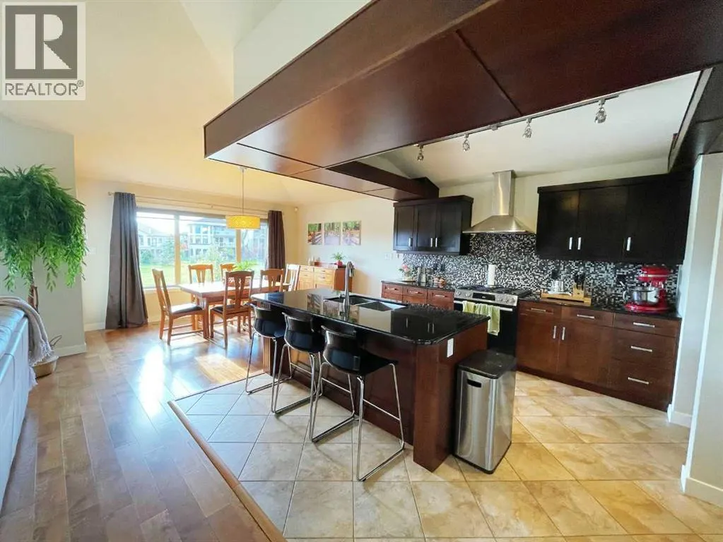 534 Canyon Cove W