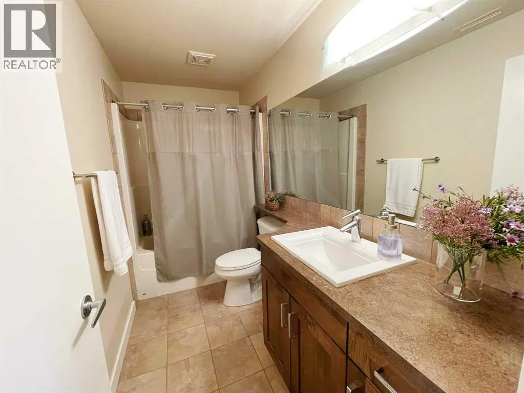 534 Canyon Cove W