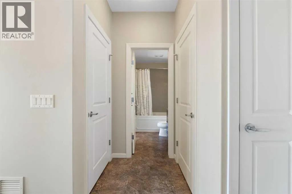 2401, 402 Kincora Glen Road NW