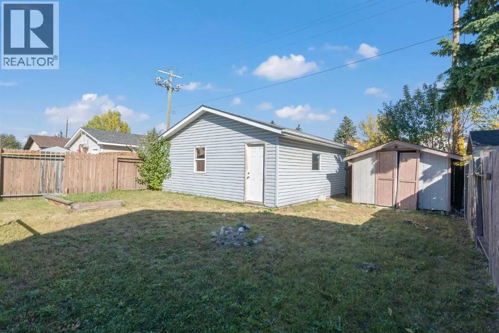 67 Fallswater Crescent NE
