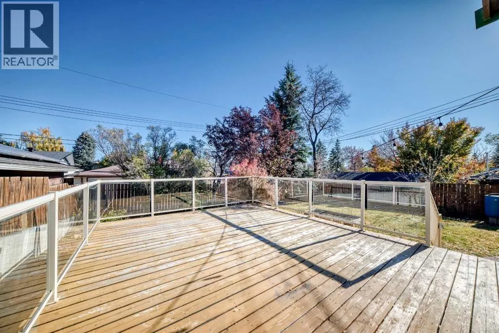 91 Chisholm Crescent NW