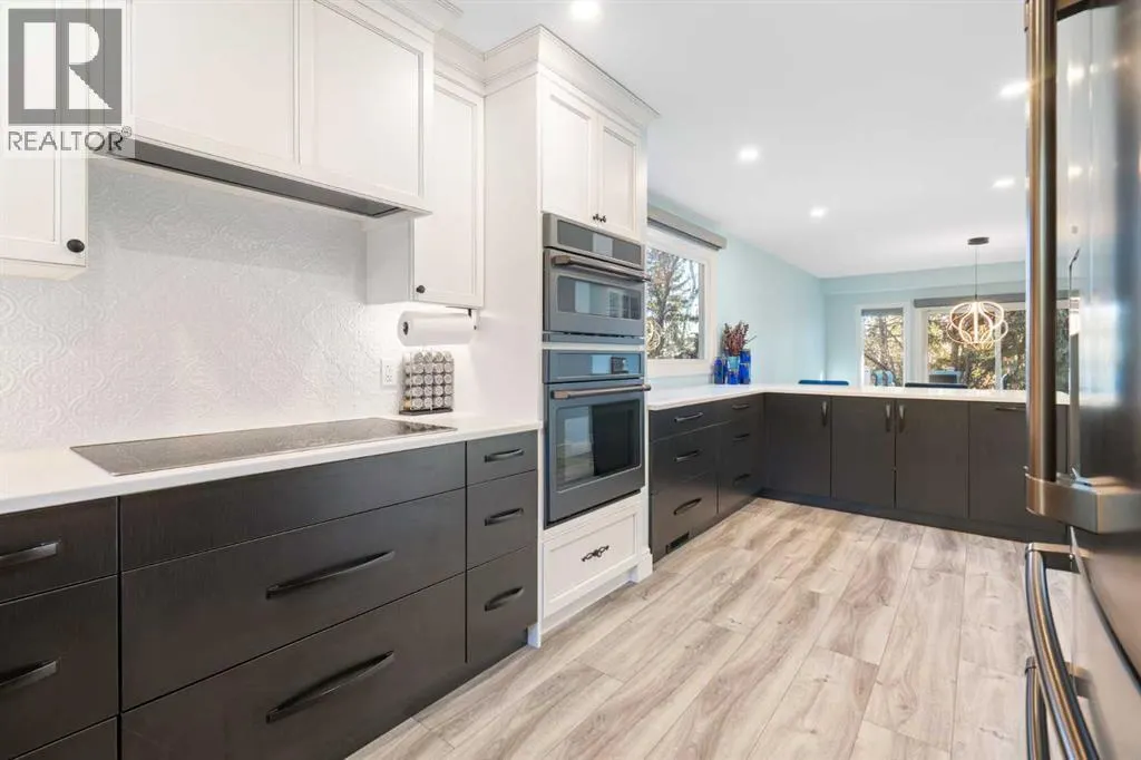 20 Stradwick Way SW