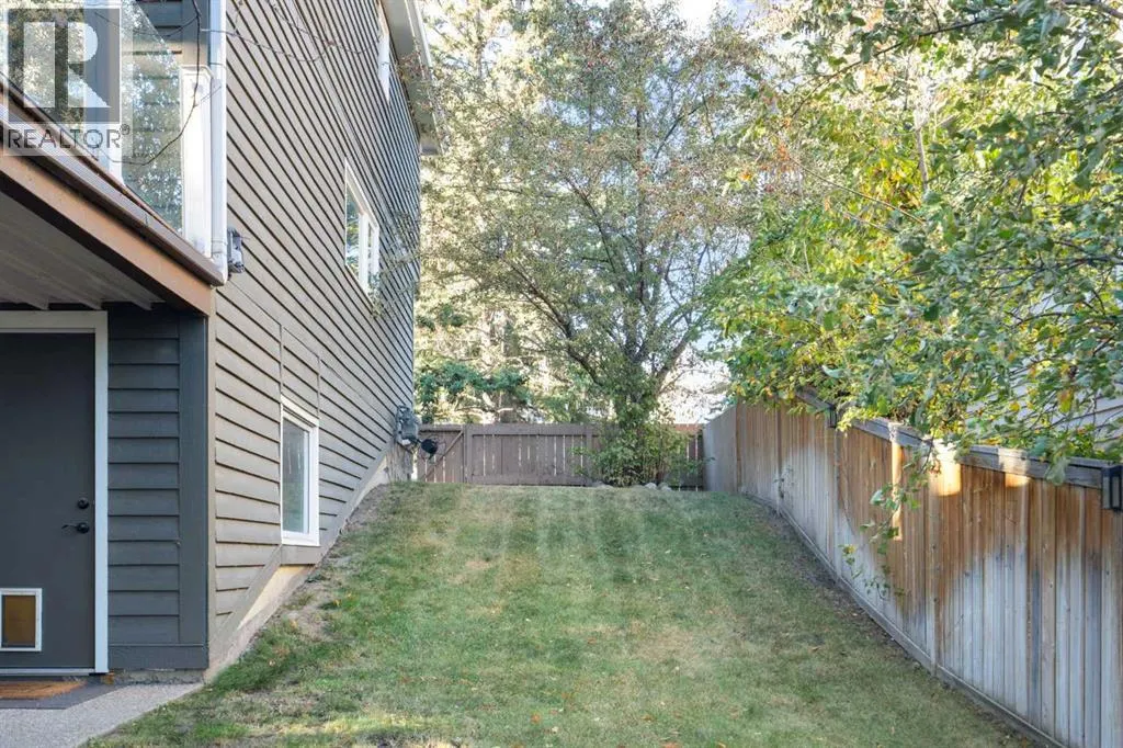 20 Stradwick Way SW