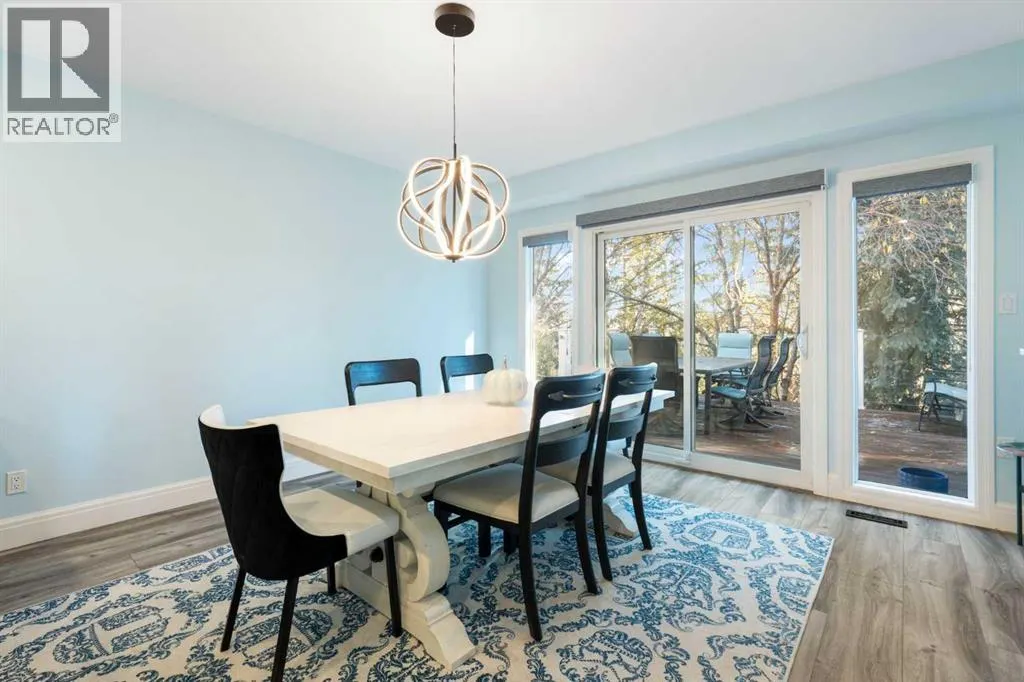 20 Stradwick Way SW