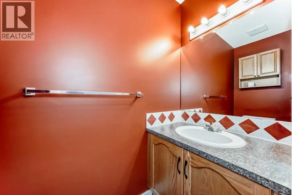 184 Mt Aberdeen Manor SE