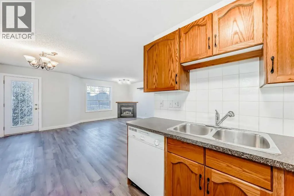 184 Mt Aberdeen Manor SE