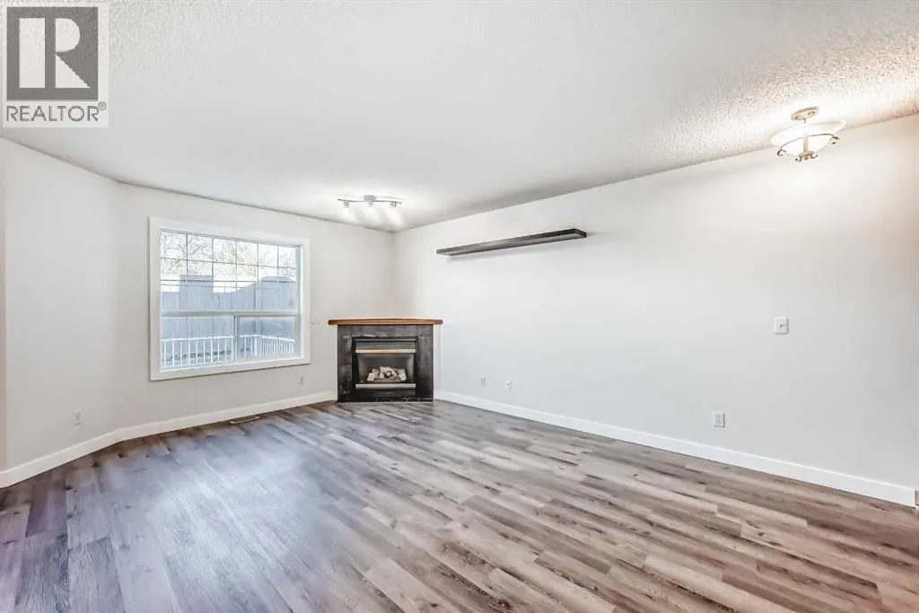 184 Mt Aberdeen Manor SE