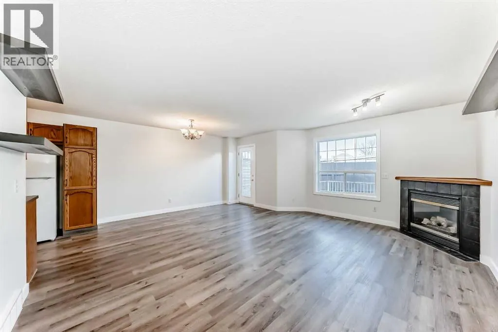184 Mt Aberdeen Manor SE