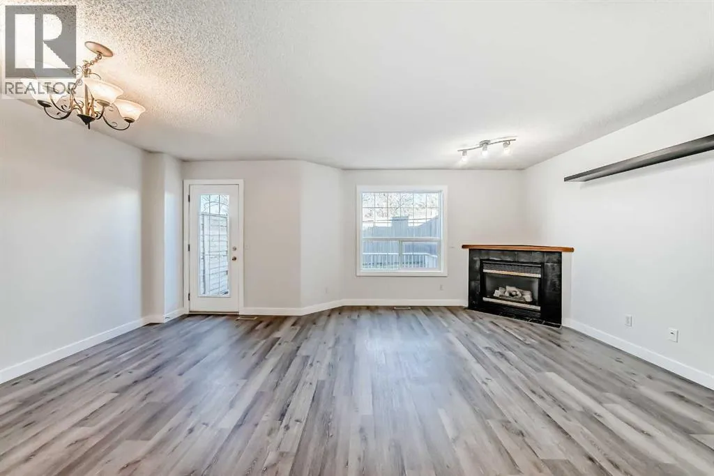 184 Mt Aberdeen Manor SE
