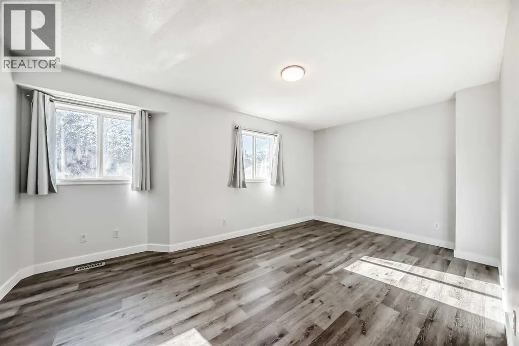 184 Mt Aberdeen Manor SE