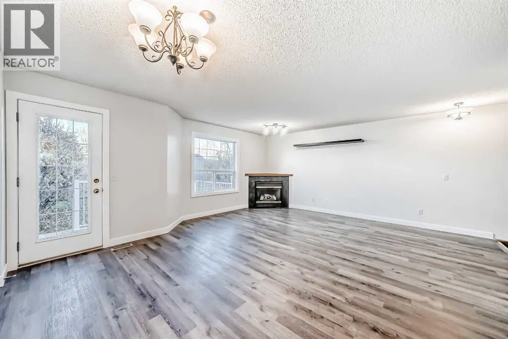 184 Mt Aberdeen Manor SE