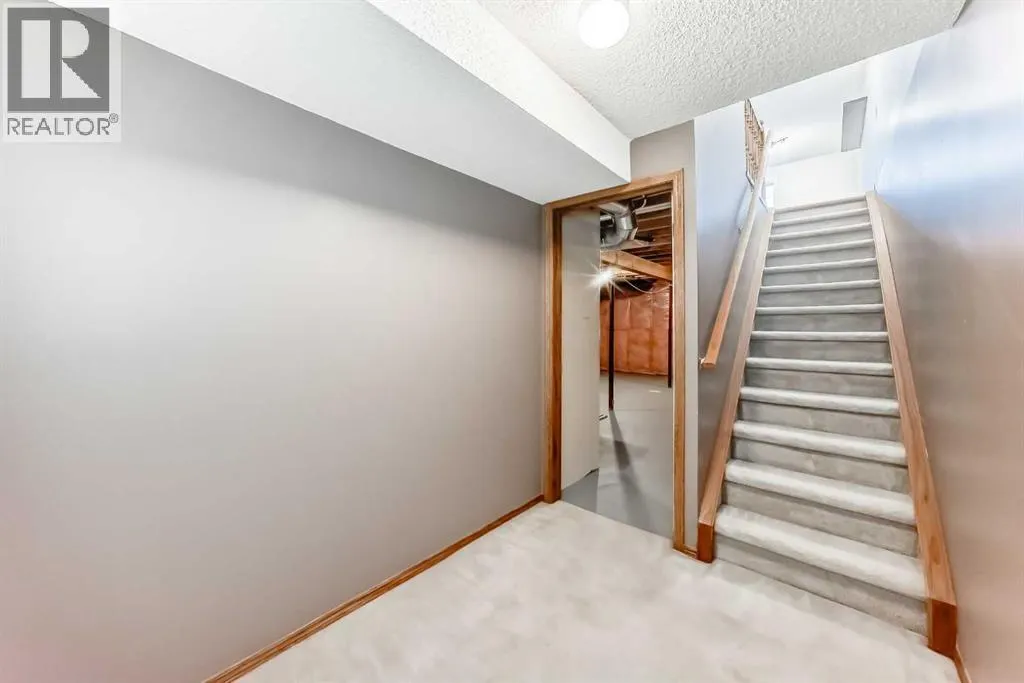 184 Mt Aberdeen Manor SE