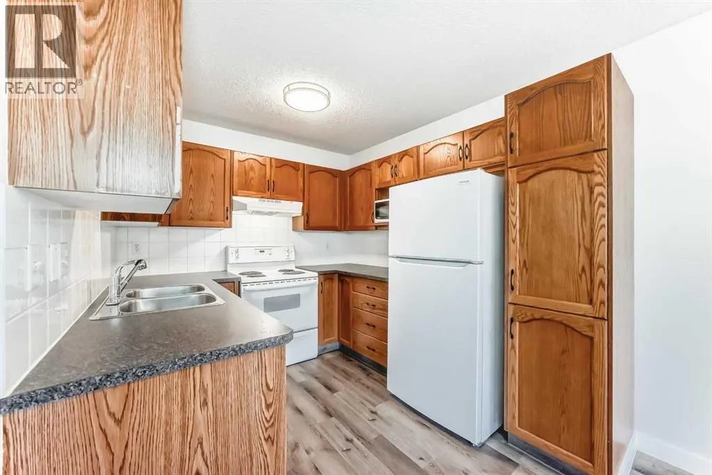 184 Mt Aberdeen Manor SE