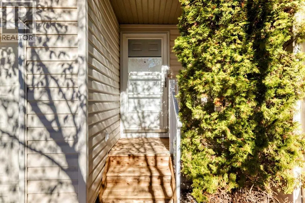 184 Mt Aberdeen Manor SE