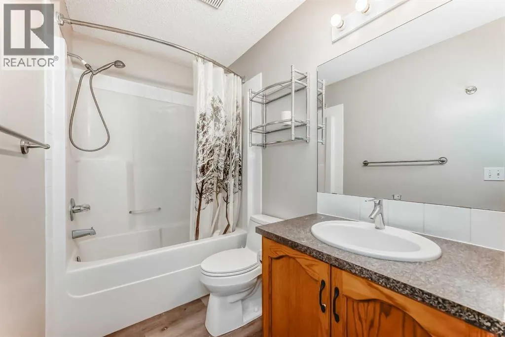 184 Mt Aberdeen Manor SE