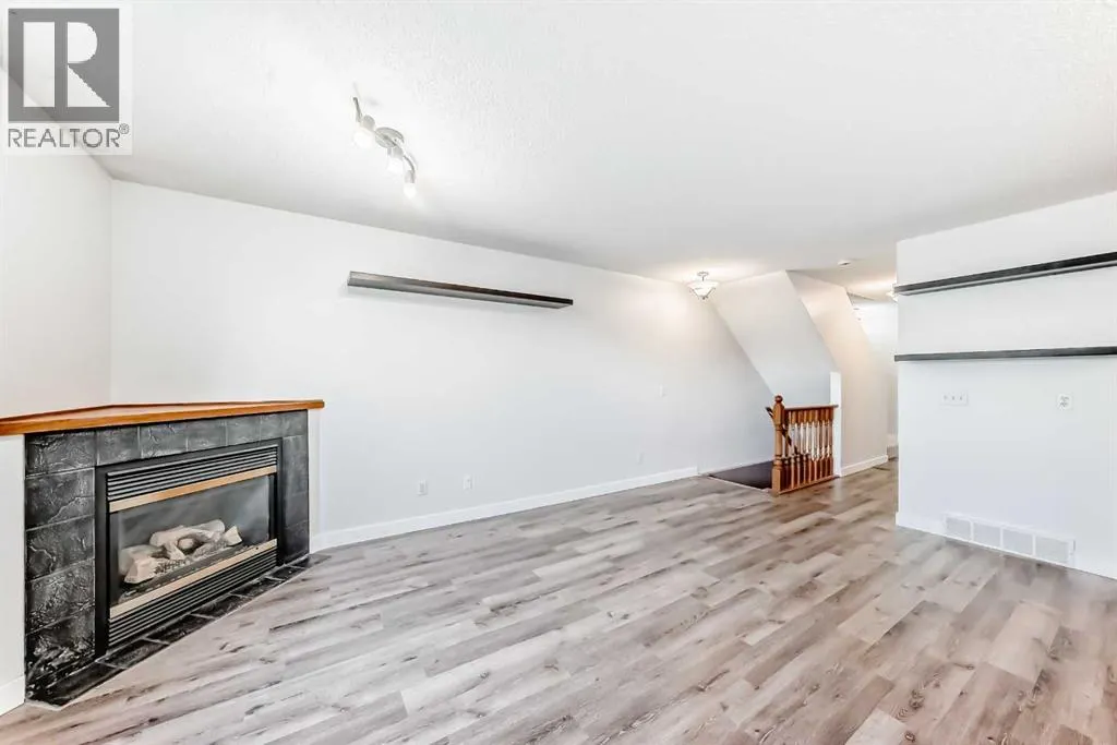184 Mt Aberdeen Manor SE
