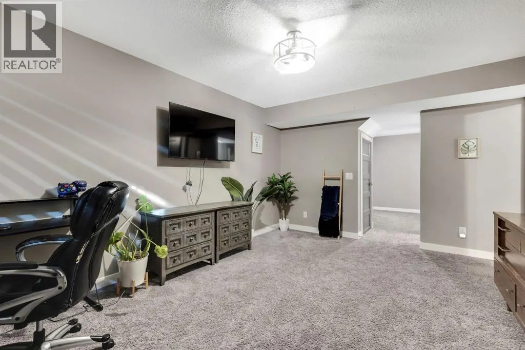 129 Wildrose Green