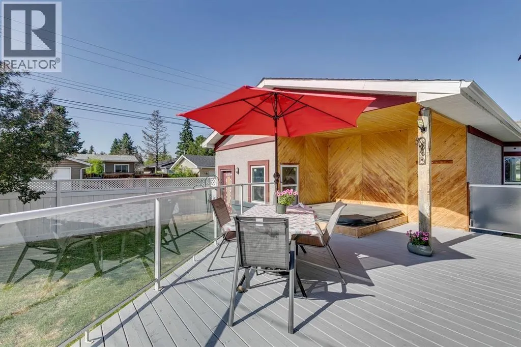 71 Sackville Drive SW