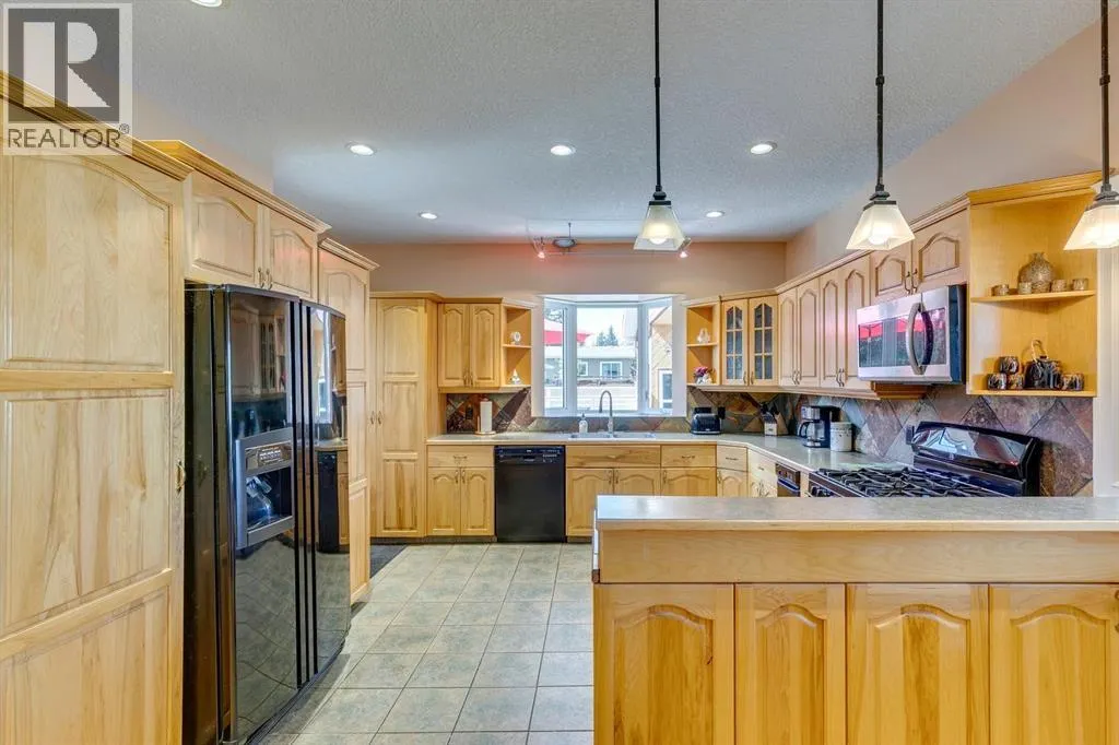 71 Sackville Drive SW