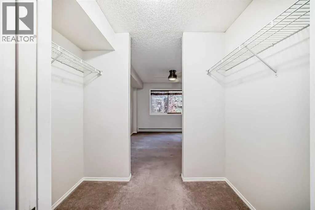 107, 380 Marina Drive