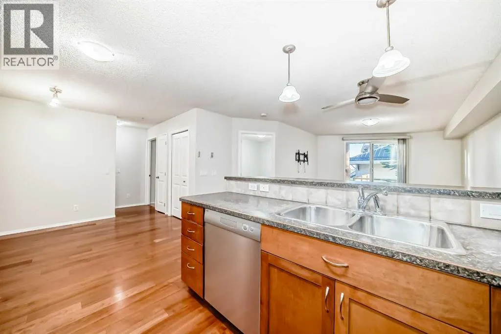 107, 380 Marina Drive