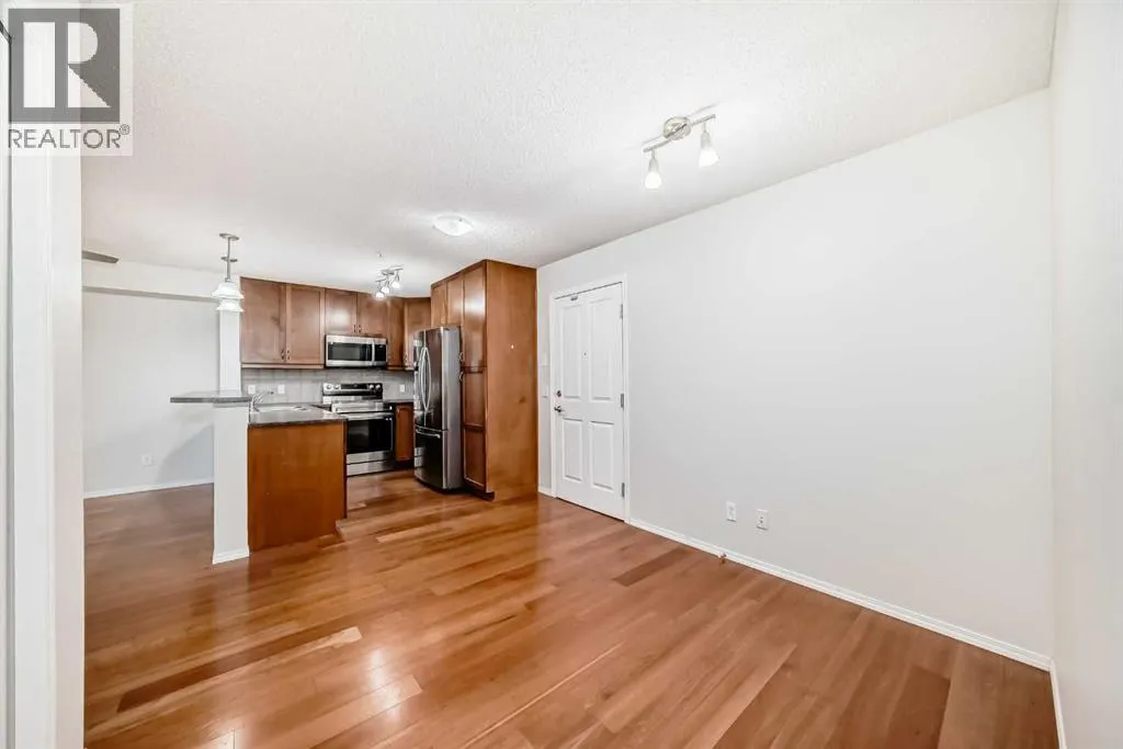 107, 380 Marina Drive