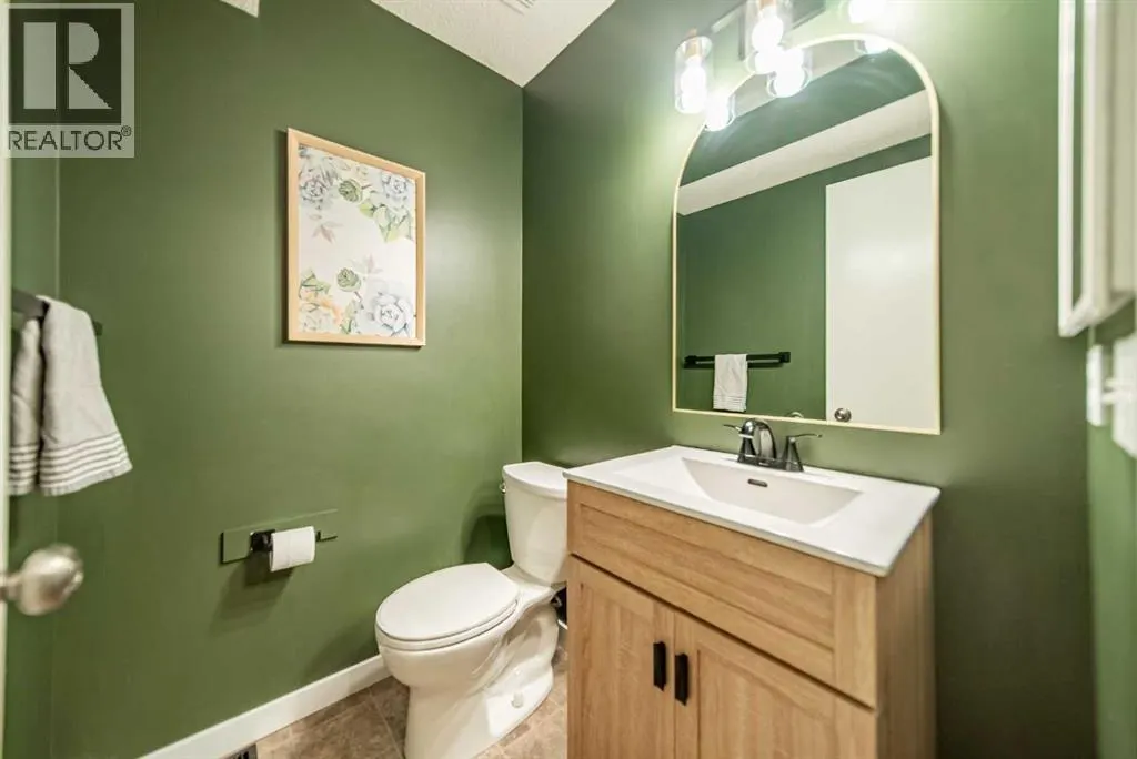 17 Hidden Close NW