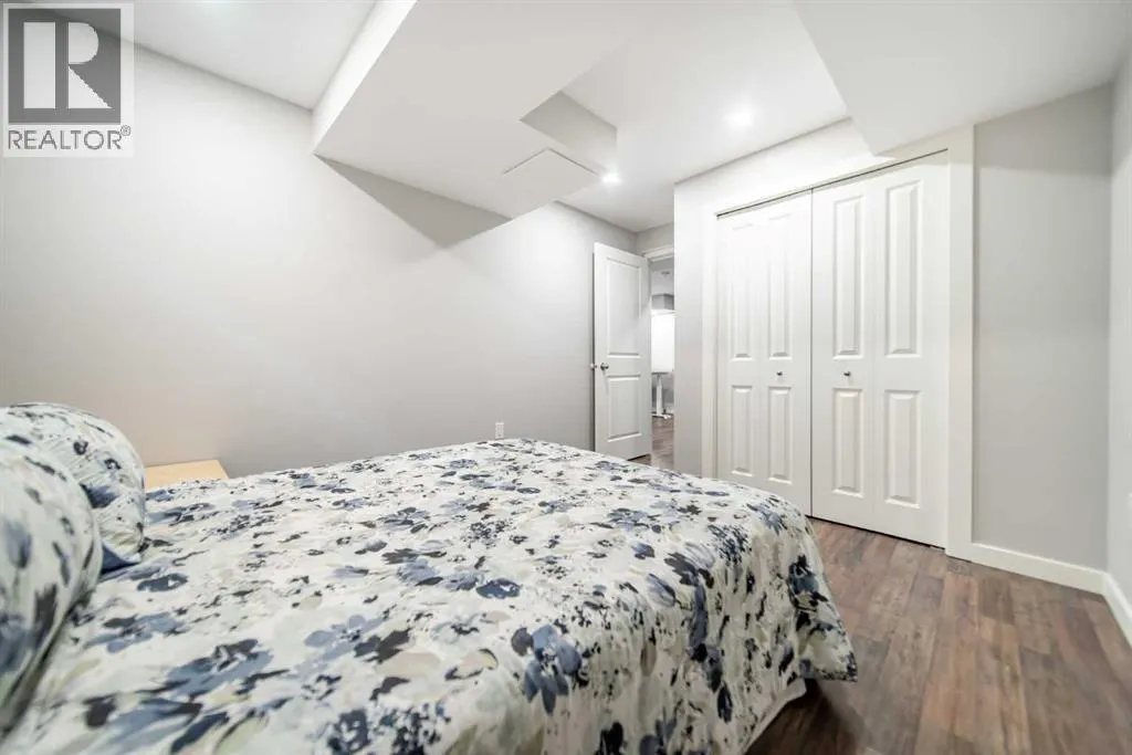 17 Hidden Close NW