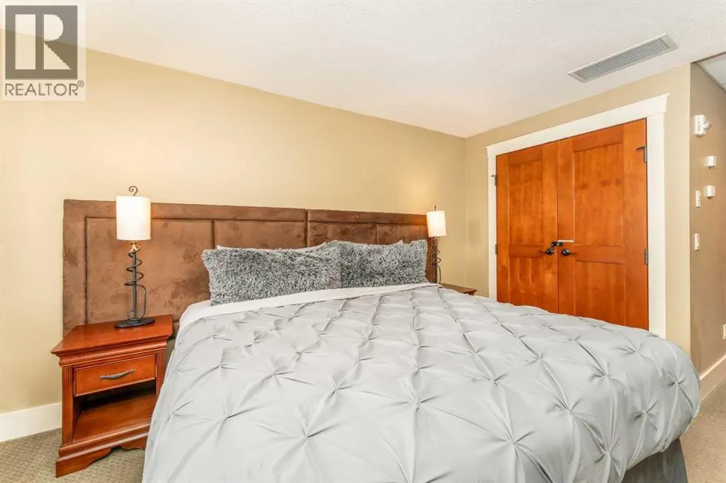 323, 173 Kananaskis Way